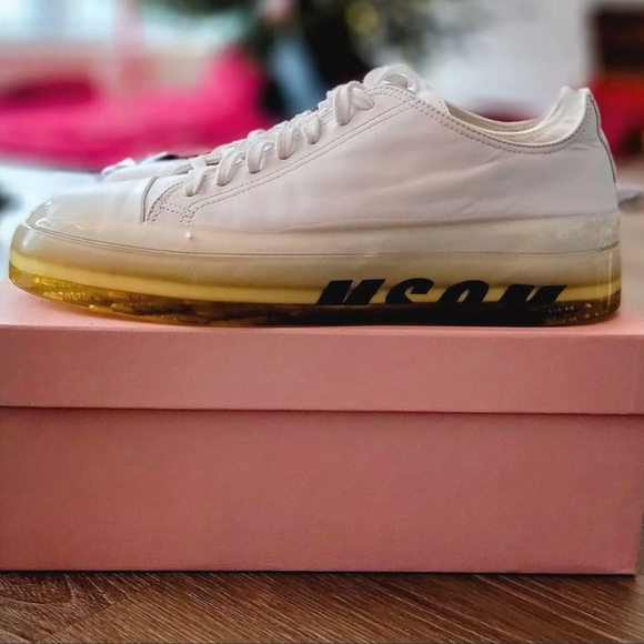 *SOLD*MSGM Oversized Sole Sneaker Italian Leather EUC sz 40 EU $600 Retail - Picture 2 of 9